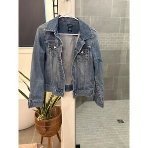 Gap Gapstretch denim jacket. Size Medium